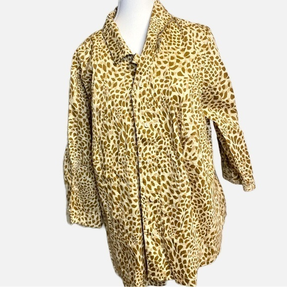 Denim&Co Tops - D & Co. Women's Plus‎ Leopard Button Down Shirt